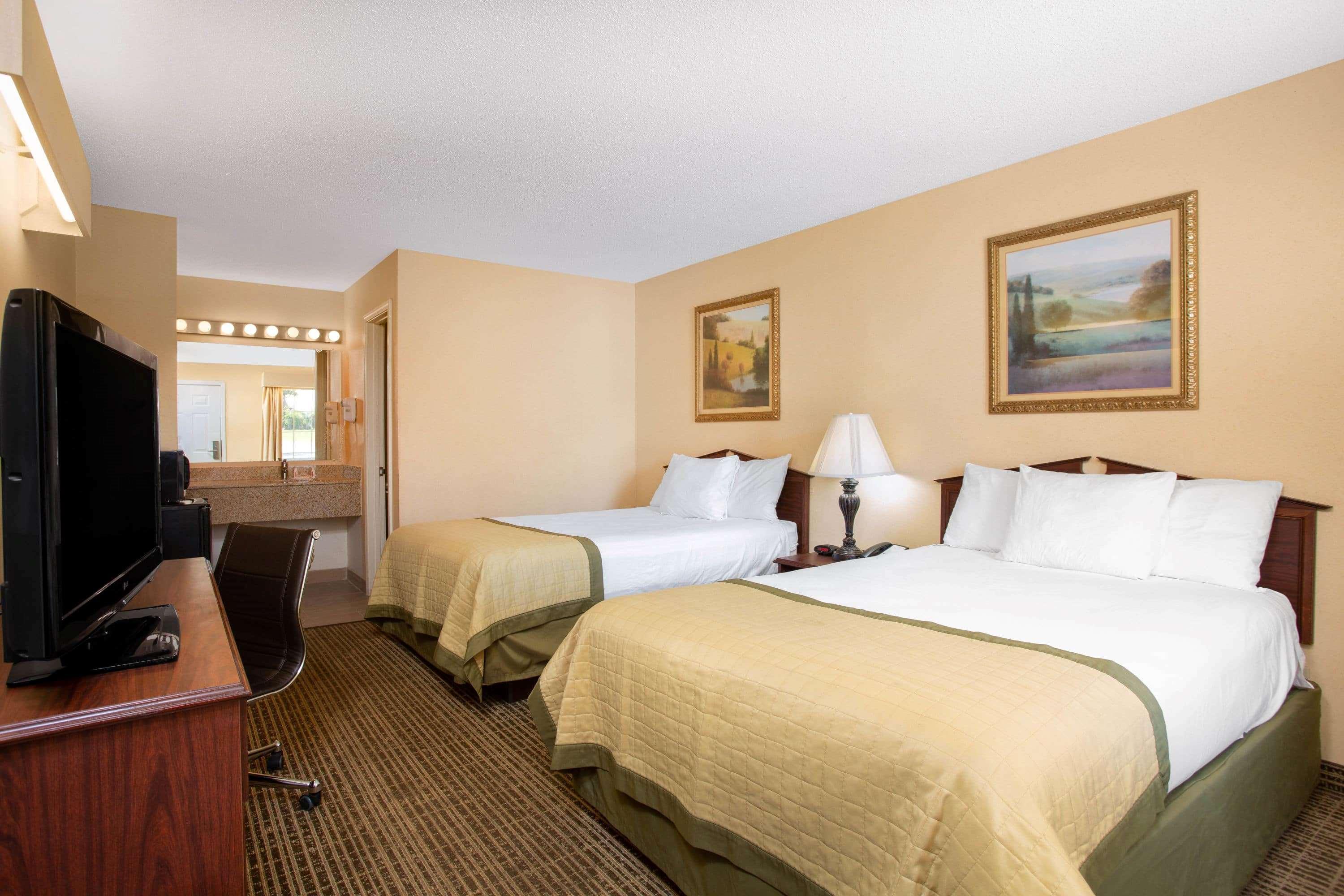 Baymont By Wyndham Easley/Greenville Esterno foto