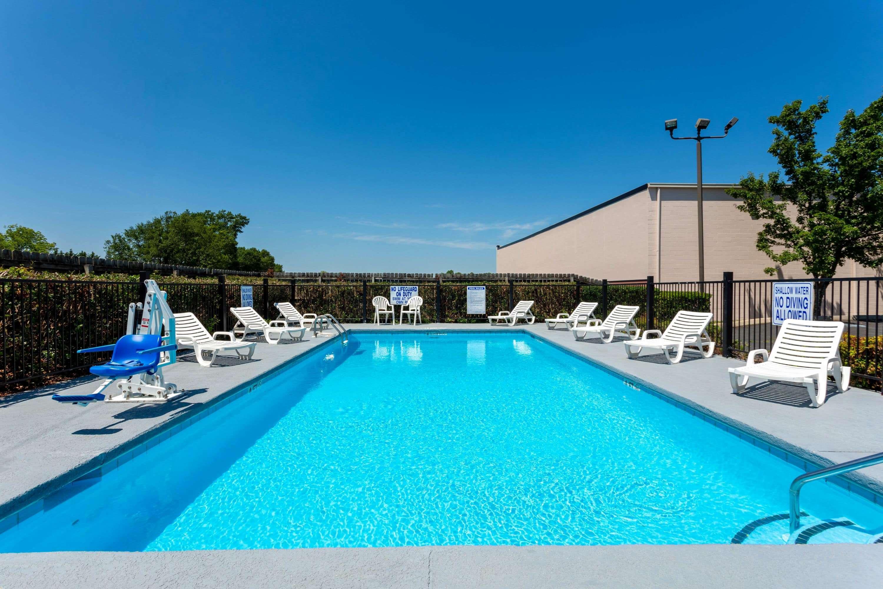 Baymont By Wyndham Easley/Greenville Esterno foto